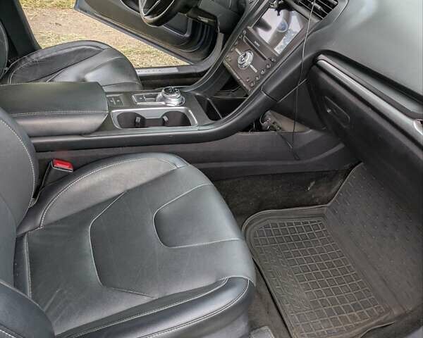 Форд Фьюжн 2018 в Кривом Роге на Automoto.ua Синий Форд Фьюжн, объемом двигателя 2 л и пробегом 117 тыс. км за 17300 $, фото 8 на Automoto.ua
