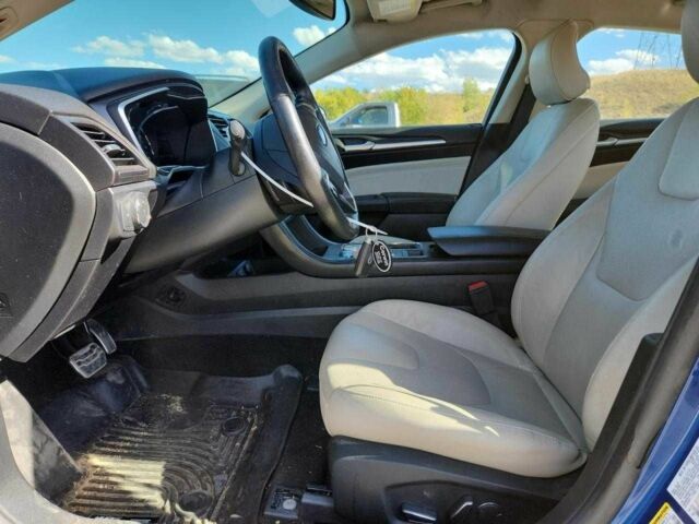 Синий Форд Фьюжн, объемом двигателя 2 л и пробегом 75 тыс. км за 4000 $, фото 6 на Automoto.ua