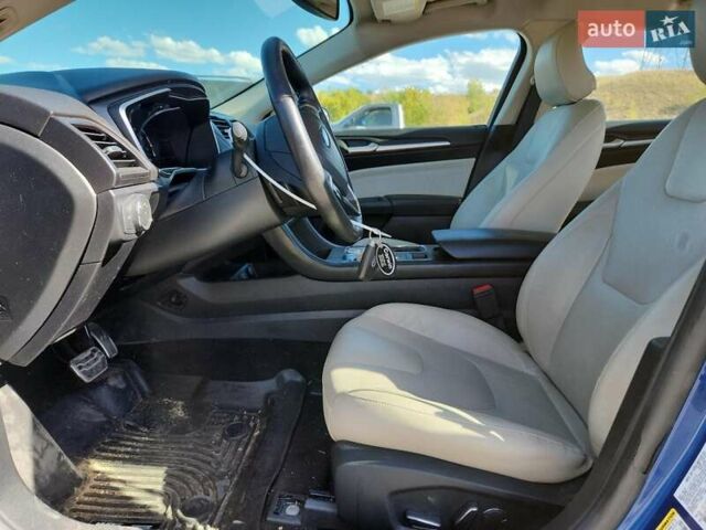 Синий Форд Фьюжн, объемом двигателя 2 л и пробегом 75 тыс. км за 2400 $, фото 6 на Automoto.ua