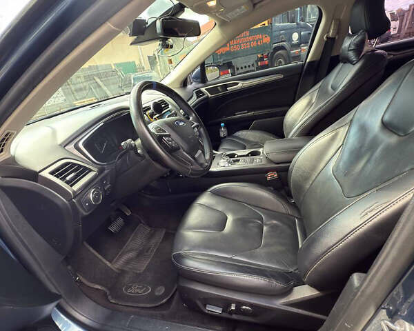 Синій Форд Фьюжен, об'ємом двигуна 2 л та пробігом 160 тис. км за 15700 $, фото 9 на Automoto.ua