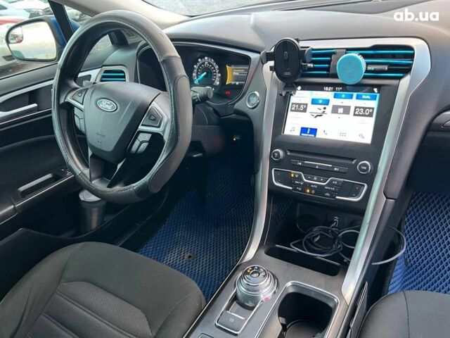 Синій Форд Фьюжен, об'ємом двигуна 1.5 л та пробігом 91 тис. км за 12940 $, фото 43 на Automoto.ua