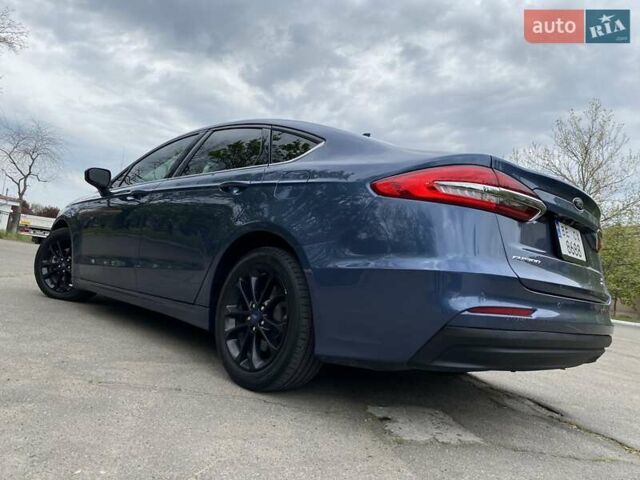 Синий Форд Фьюжн, объемом двигателя 2 л и пробегом 101 тыс. км за 17000 $, фото 4 на Automoto.ua