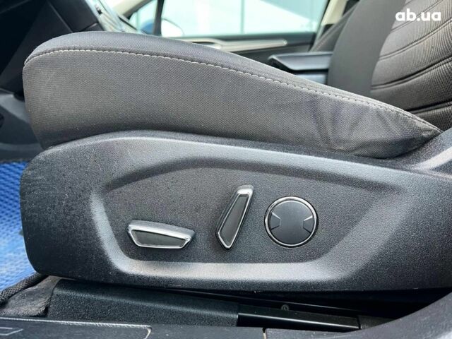 Синій Форд Фьюжен, об'ємом двигуна 1.5 л та пробігом 91 тис. км за 12940 $, фото 18 на Automoto.ua