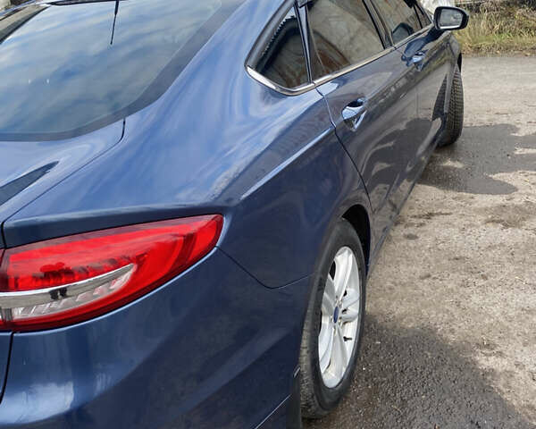 Синий Форд Фьюжн, объемом двигателя 2.49 л и пробегом 229 тыс. км за 11900 $, фото 4 на Automoto.ua