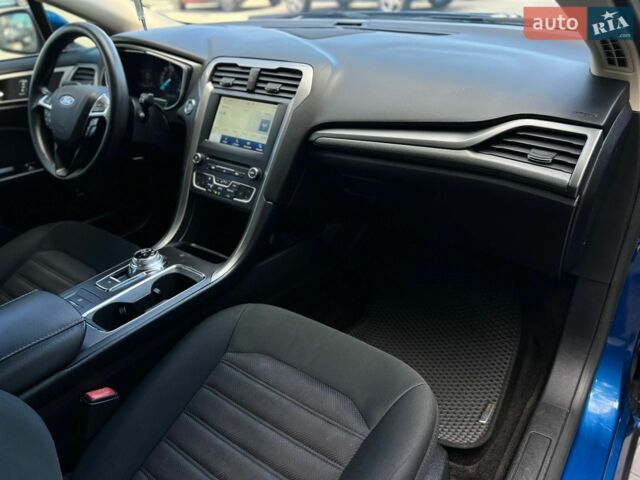 Синій Форд Фьюжен, об'ємом двигуна 2 л та пробігом 165 тис. км за 11900 $, фото 26 на Automoto.ua