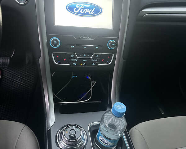 Синий Форд Фьюжн, объемом двигателя 2.49 л и пробегом 102 тыс. км за 15999 $, фото 18 на Automoto.ua