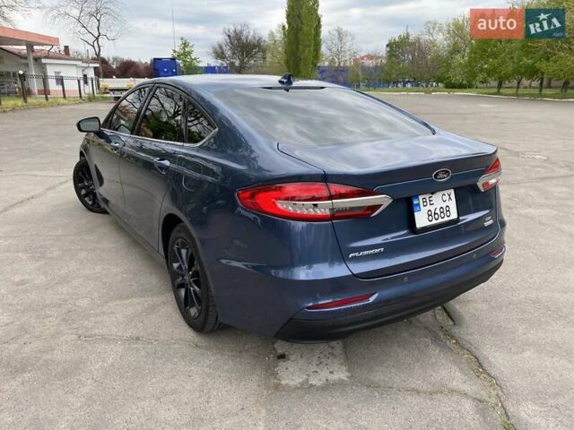 Синий Форд Фьюжн, объемом двигателя 2 л и пробегом 101 тыс. км за 17000 $, фото 5 на Automoto.ua