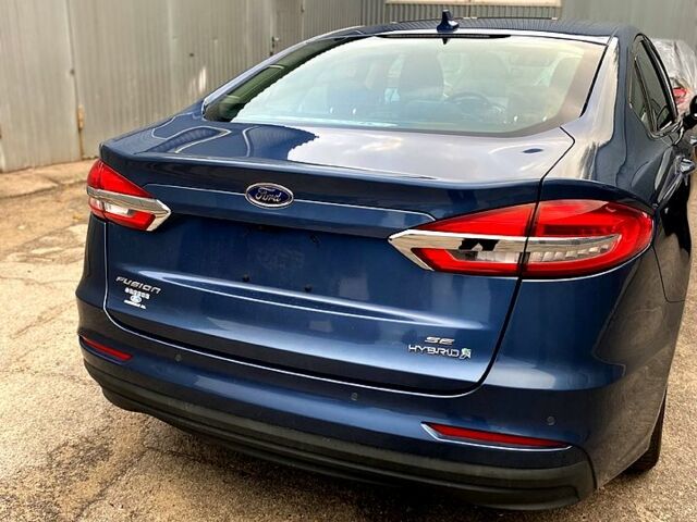 Синій Форд Фьюжен, об'ємом двигуна 2 л та пробігом 114 тис. км за 16500 $, фото 5 на Automoto.ua