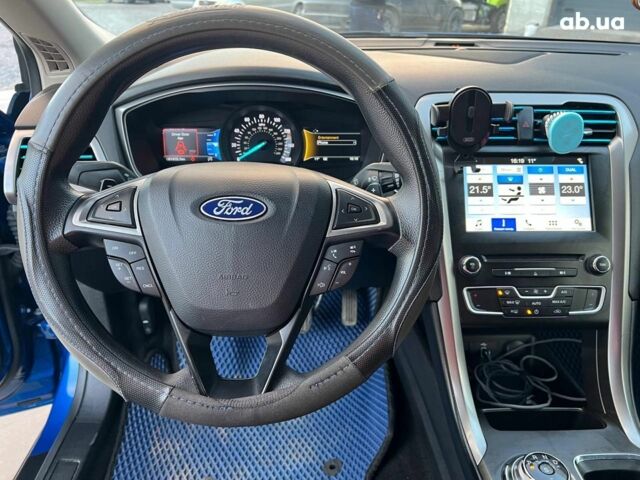 Синій Форд Фьюжен, об'ємом двигуна 1.5 л та пробігом 91 тис. км за 12940 $, фото 21 на Automoto.ua
