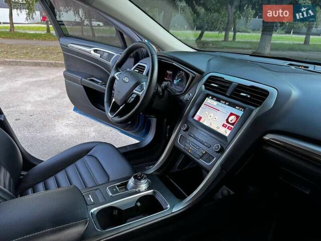Синій Форд Фьюжен, об'ємом двигуна 1.5 л та пробігом 98 тис. км за 14500 $, фото 3 на Automoto.ua