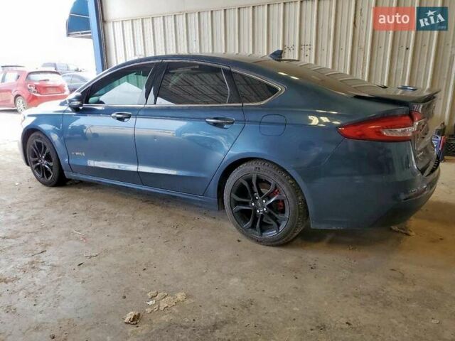 Синий Форд Фьюжн, объемом двигателя 2 л и пробегом 87 тыс. км за 3500 $, фото 1 на Automoto.ua