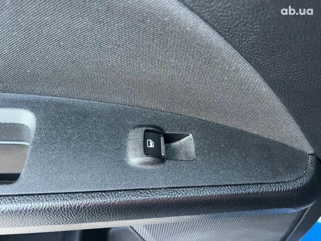 Синій Форд Фьюжен, об'ємом двигуна 1.5 л та пробігом 91 тис. км за 12940 $, фото 37 на Automoto.ua