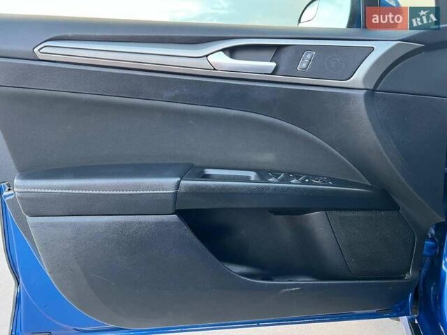 Синий Форд Фьюжн, объемом двигателя 1.5 л и пробегом 91 тыс. км за 12940 $, фото 14 на Automoto.ua