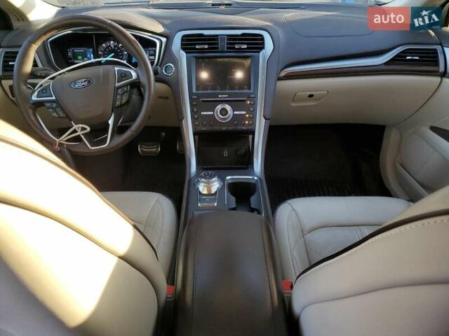 Синий Форд Фьюжн, объемом двигателя 2 л и пробегом 149 тыс. км за 2800 $, фото 7 на Automoto.ua