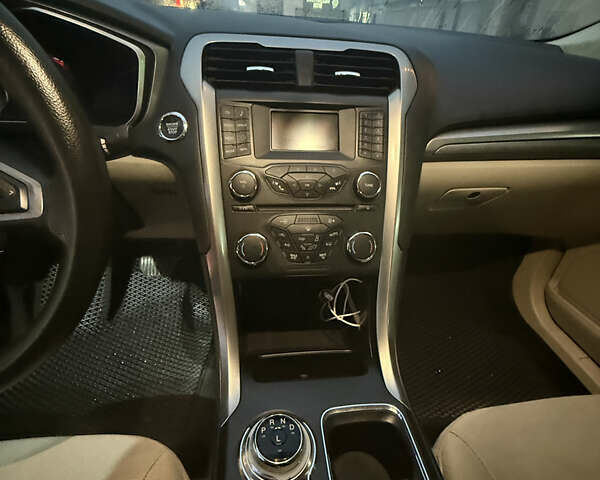 Синий Форд Фьюжн, объемом двигателя 2 л и пробегом 119 тыс. км за 16800 $, фото 13 на Automoto.ua