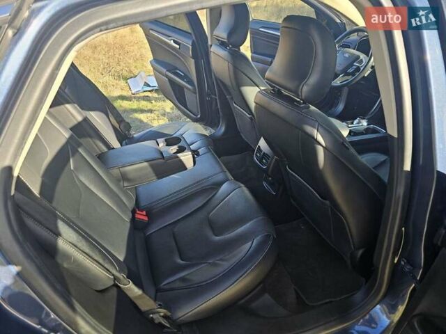 Форд Фьюжн 2019 в Киеве на Automoto.ua Синий Форд Фьюжн, объемом двигателя 2 л и пробегом 88 тыс. км за 20800 $, фото 14 на Automoto.ua
