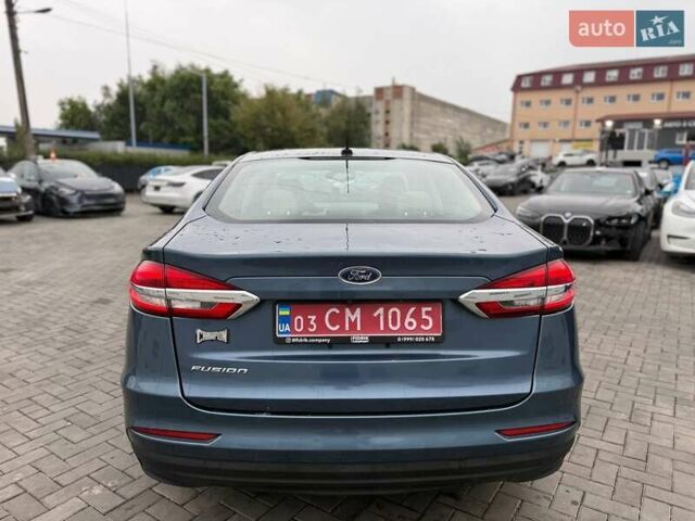 Синій Форд Фьюжен, об'ємом двигуна 2.49 л та пробігом 133 тис. км за 10300 $, фото 4 на Automoto.ua