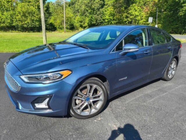 Синий Форд Фьюжн, объемом двигателя 2 л и пробегом 38 тыс. км за 10700 $, фото 2 на Automoto.ua