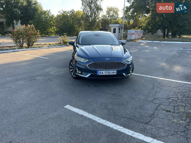 Синий Форд Фьюжн, объемом двигателя 2 л и пробегом 182 тыс. км за 12900 $, фото 1 на Automoto.ua