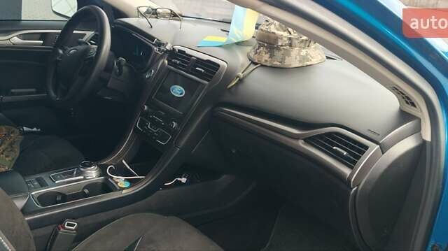 Синий Форд Фьюжн, объемом двигателя 2 л и пробегом 160 тыс. км за 13500 $, фото 9 на Automoto.ua
