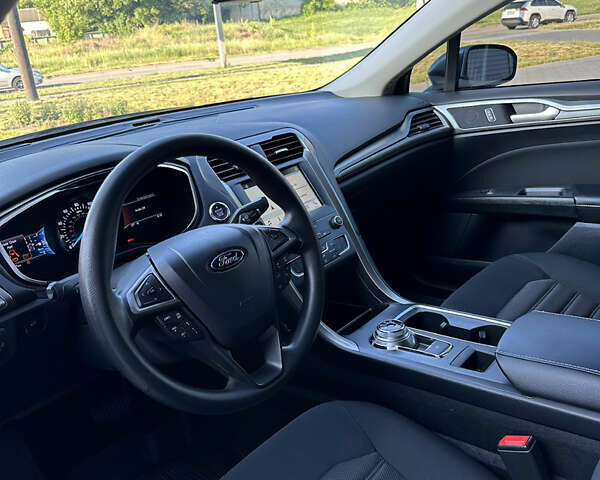 Синій Форд Фьюжен, об'ємом двигуна 2 л та пробігом 185 тис. км за 15000 $, фото 36 на Automoto.ua