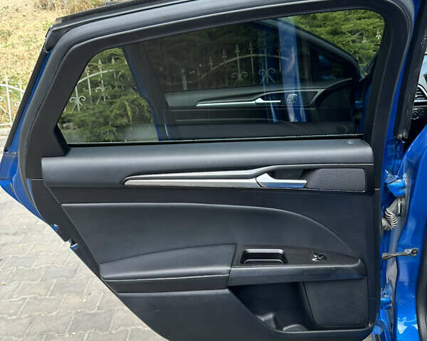 Синий Форд Фьюжн, объемом двигателя 2 л и пробегом 119 тыс. км за 17300 $, фото 13 на Automoto.ua