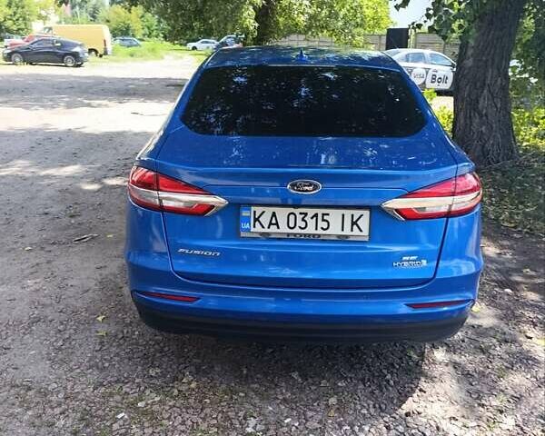 Синий Форд Фьюжн, объемом двигателя 2 л и пробегом 155 тыс. км за 15000 $, фото 4 на Automoto.ua