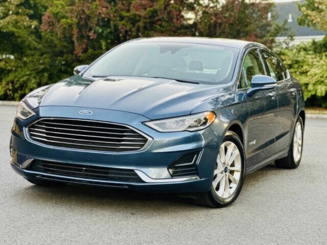 Форд Фьюжн 2019 в Ровно на Automoto.ua Синий Форд Фьюжн, объемом двигателя 2 л и пробегом 34 тыс. км за 3300 $, фото 2 на Automoto.ua