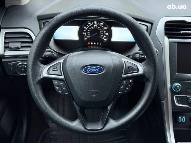 Синій Форд Фьюжен, об'ємом двигуна 1.5 л та пробігом 69 тис. км за 12590 $, фото 18 на Automoto.ua