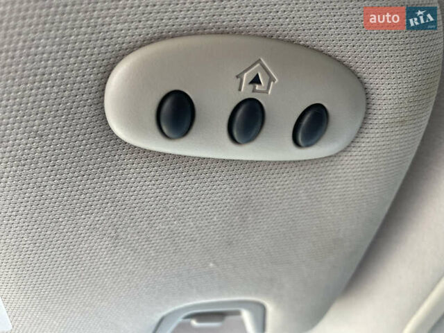 Синій Форд Фьюжен, об'ємом двигуна 2 л та пробігом 170 тис. км за 12300 $, фото 38 на Automoto.ua