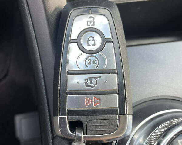 Синій Форд Фьюжен, об'ємом двигуна 2 л та пробігом 170 тис. км за 12300 $, фото 49 на Automoto.ua