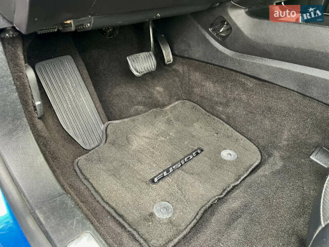 Синій Форд Фьюжен, об'ємом двигуна 2 л та пробігом 170 тис. км за 12300 $, фото 30 на Automoto.ua
