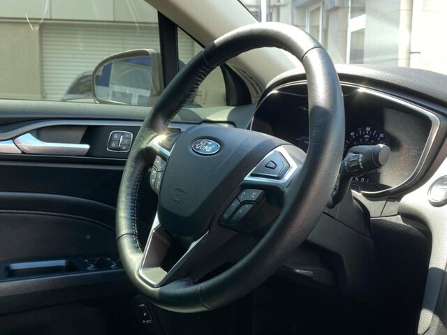 Синий Форд Фьюжн, объемом двигателя 2 л и пробегом 66 тыс. км за 21490 $, фото 25 на Automoto.ua