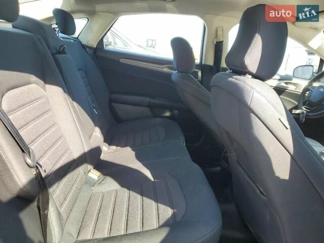 Форд Фьюжен 2020 у Львові на Automoto.ua Синій Форд Фьюжен, об'ємом двигуна 2 л та пробігом 67 тис. км за 3000 $, фото 9 на Automoto.ua