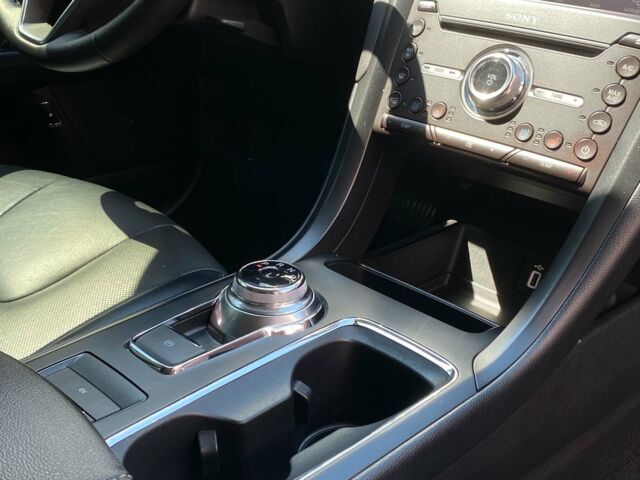 Синий Форд Фьюжн, объемом двигателя 2 л и пробегом 66 тыс. км за 21490 $, фото 24 на Automoto.ua