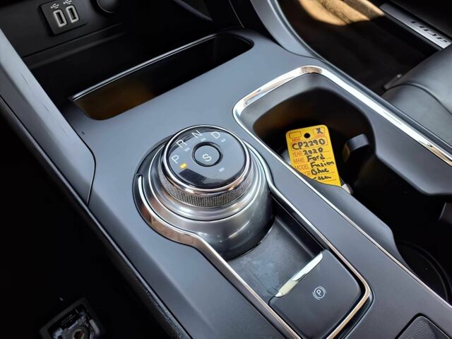Форд Фьюжен 2020 у Дніпро (Дніпропетровську) на Automoto.ua Синій Форд Фьюжен, об'ємом двигуна 2 л та пробігом 35 тис. км за 8700 $, фото 8 на Automoto.ua