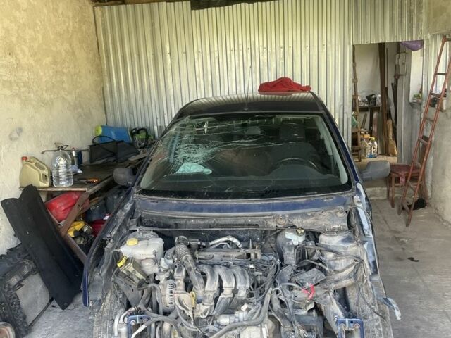 Синий Форд Фьюжн, объемом двигателя 1.4 л и пробегом 190 тыс. км за 1600 $, фото 1 на Automoto.ua