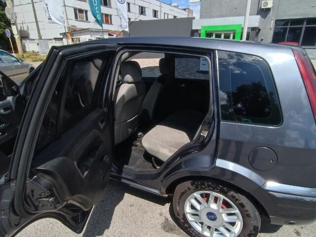 Синий Форд Фьюжн, объемом двигателя 1 л и пробегом 60 тыс. км за 3500 $, фото 7 на Automoto.ua