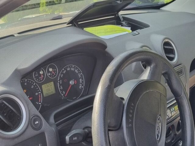 Синий Форд Фьюжн, объемом двигателя 1.2 л и пробегом 283 тыс. км за 3500 $, фото 8 на Automoto.ua