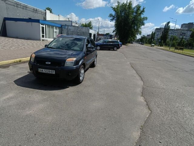 Синий Форд Фьюжн, объемом двигателя 1 л и пробегом 60 тыс. км за 3500 $, фото 5 на Automoto.ua