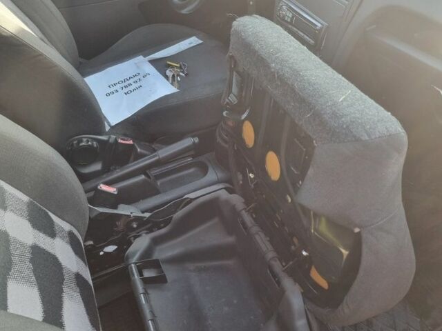 Синий Форд Фьюжн, объемом двигателя 1.2 л и пробегом 283 тыс. км за 3500 $, фото 16 на Automoto.ua