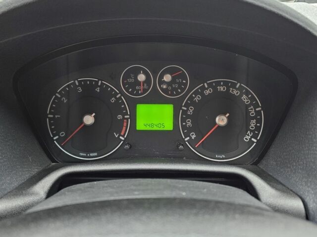 Синій Форд Фьюжен, об'ємом двигуна 1.4 л та пробігом 445 тис. км за 2300 $, фото 9 на Automoto.ua