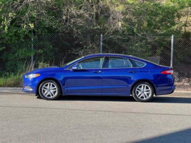 Синий Форд Фьюжн, объемом двигателя 2.5 л и пробегом 85 тыс. км за 3800 $, фото 3 на Automoto.ua