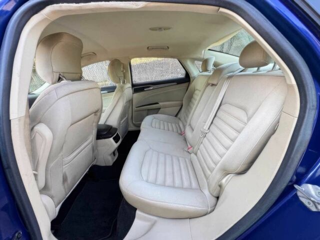 Синий Форд Фьюжн, объемом двигателя 2.5 л и пробегом 85 тыс. км за 3800 $, фото 12 на Automoto.ua