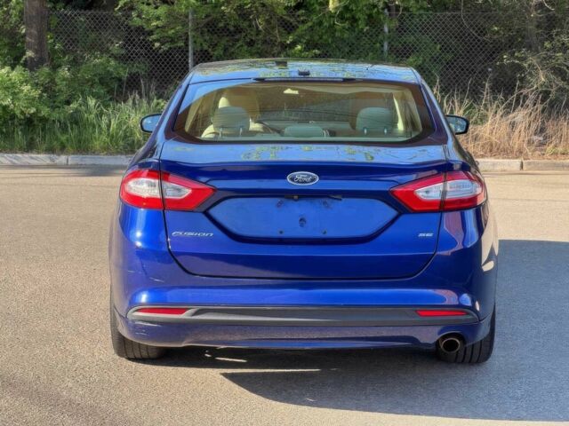 Синий Форд Фьюжн, объемом двигателя 2.5 л и пробегом 85 тыс. км за 3800 $, фото 5 на Automoto.ua