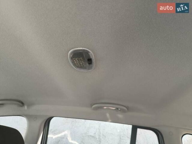 Зеленый Форд Фьюжн, объемом двигателя 1.25 л и пробегом 169 тыс. км за 5100 $, фото 23 на Automoto.ua