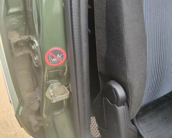 Зеленый Форд Фьюжн, объемом двигателя 1.25 л и пробегом 169 тыс. км за 5100 $, фото 14 на Automoto.ua