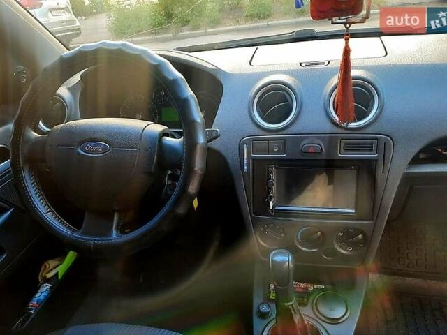 Форд Фьюжн 2006 в Харькове на Automoto.ua Зеленый Форд Фьюжн, объемом двигателя 1.4 л и пробегом 234 тыс. км за 4100 $, фото 8 на Automoto.ua