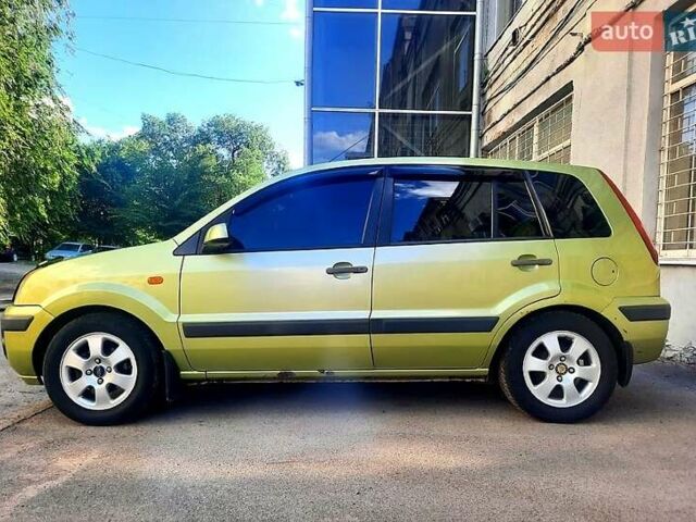 Форд Фьюжн 2006 в Харькове на Automoto.ua Зеленый Форд Фьюжн, объемом двигателя 1.4 л и пробегом 234 тыс. км за 4100 $, фото 1 на Automoto.ua