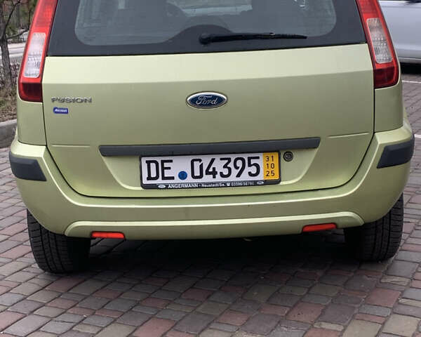 Зелений Форд Фьюжен, об'ємом двигуна 1.4 л та пробігом 156 тис. км за 4750 $, фото 2 на Automoto.ua